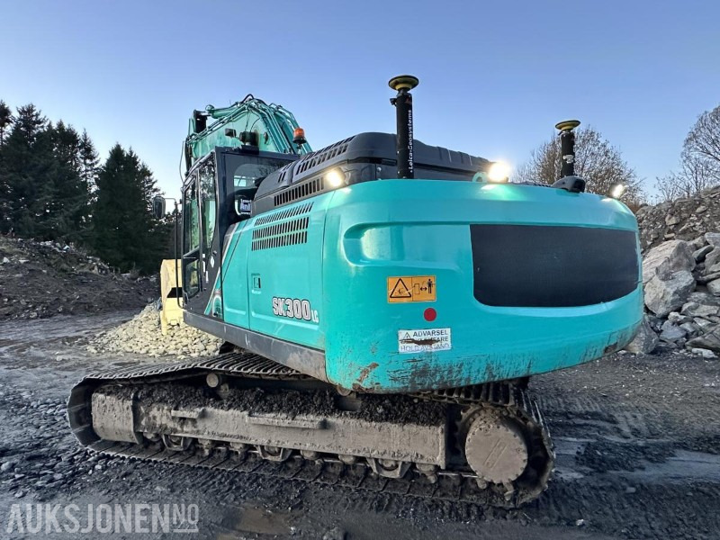 2018 Kobelco SK300LC-10 – Leica maskinstyring/SMP tiltrotator/2 skuffer, 5404 timer - Rýpadlo: obrázek 3 2018 Kobelco SK300LC-10 – Leica maskinstyring/SMP tiltrotator/2 skuffer, 5404 timer - Rýpadlo: obrázek 3
