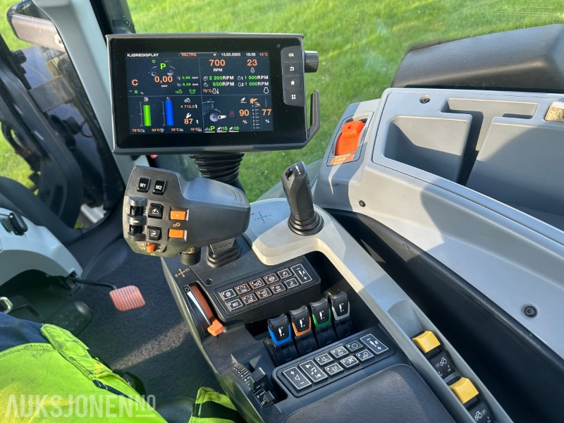 2019 Valtra N174 med frontlaster og mye utstyr - Traktor: obrázek 5 2019 Valtra N174 med frontlaster og mye utstyr - Traktor: obrázek 5