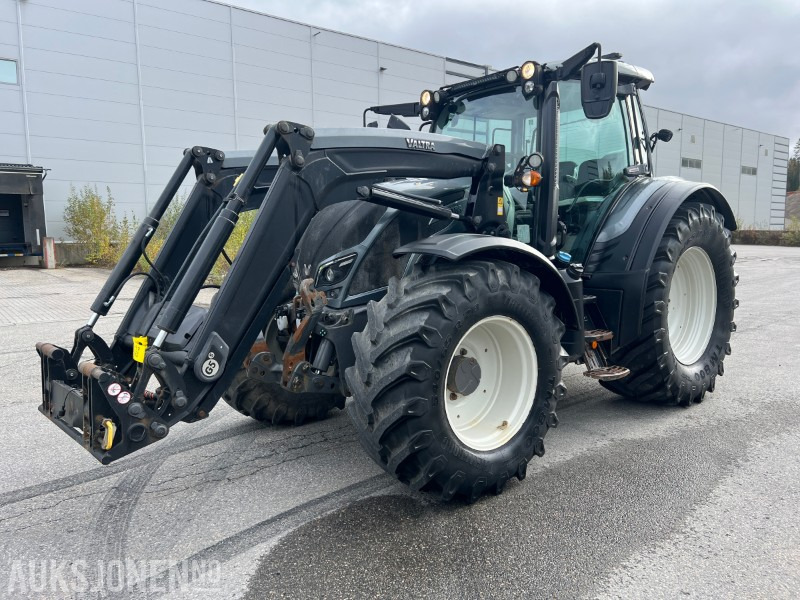 2019 Valtra N174D 1C8 - frontlaster - Traktor: obrázek 1 2019 Valtra N174D 1C8 - frontlaster - Traktor: obrázek 1