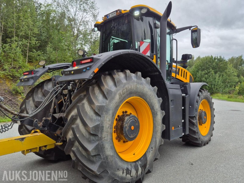 2020 JCB Fastrac 8330, 65 km/t, 1700 timer - Traktor: obrázek 5 2020 JCB Fastrac 8330, 65 km/t, 1700 timer - Traktor: obrázek 5