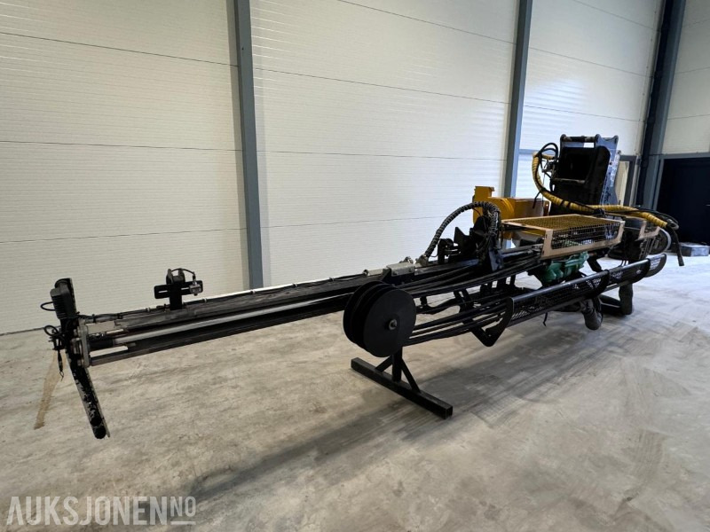 2020 Stone Power SD32 Boretårn for gravemaskin - Montabert HC50 hammer - Med fjernstyring - Vrtná souprava: obrázek 4 2020 Stone Power SD32 Boretårn for gravemaskin - Montabert HC50 hammer - Med fjernstyring - Vrtná souprava: obrázek 4
