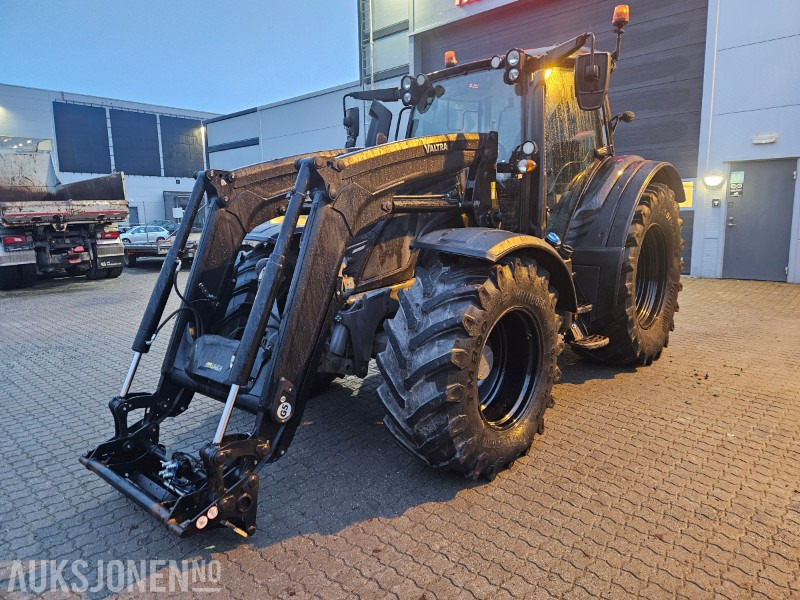 2021 Valtra N174D Frontlaster, front PTO, duo-matic - Traktor: obrázek 1 2021 Valtra N174D Frontlaster, front PTO, duo-matic - Traktor: obrázek 1