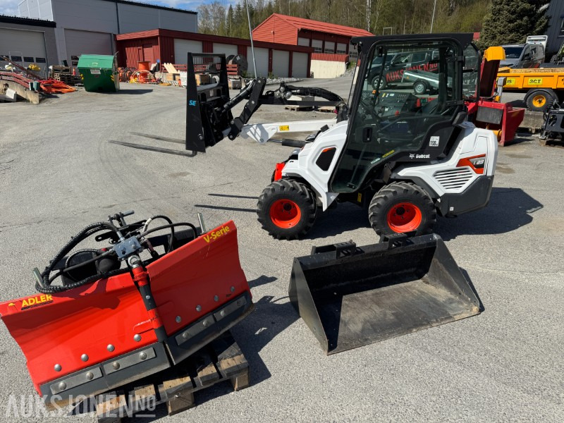 2022 Bobcat L23 kompaktlaster med skuffe, gafler og hydraulisksnøskjær - Smykový nakladač: obrázek 2 2022 Bobcat L23 kompaktlaster med skuffe, gafler og hydraulisksnøskjær - Smykový nakladač: obrázek 2