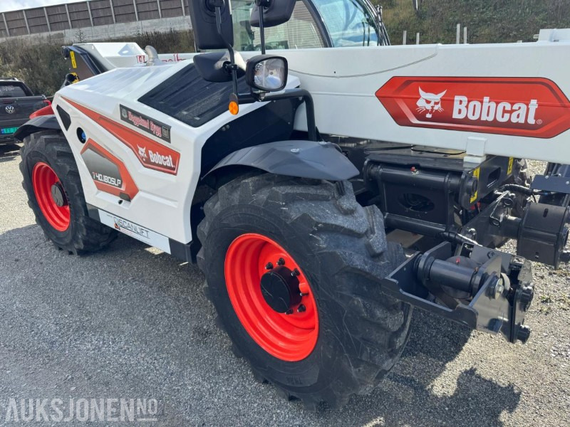 Teleskopický manipulátor 2022 Bobcat T40.180SLPRC teleskoplaster med skuffe og hydraulisk gafler: obrázek 8