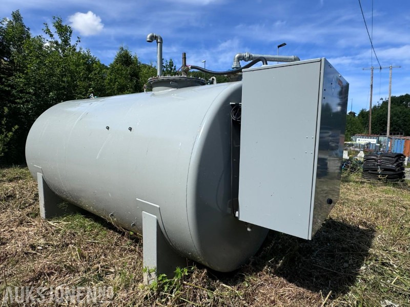 2022 Veratank 10.000 Liter - Dieseltank - Ståltank med dobbelvegg - HDM 80 eco Box - Piusi slangetrommel 10 m slange - OCIO Overfyllingsvern - Stavební zařízení: obrázek 2 2022 Veratank 10.000 Liter - Dieseltank - Ståltank med dobbelvegg - HDM 80 eco Box - Piusi slangetrommel 10 m slange - OCIO Overfyllingsvern - Stavební zařízení: obrázek 2