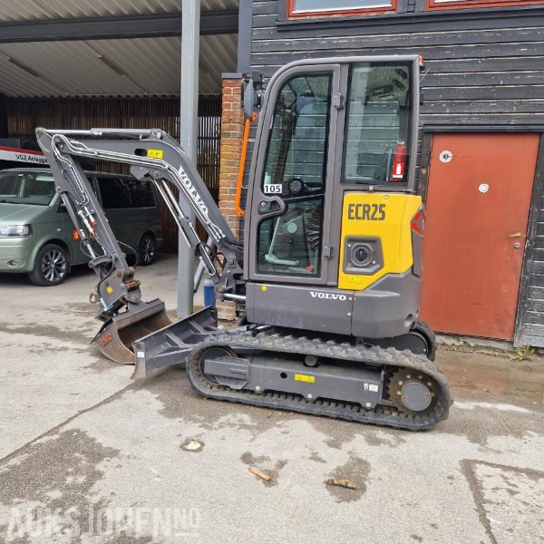 2022 Volvo ECR 25 Gravemaskin - Elgraver - Rýpadlo: obrázek 1 2022 Volvo ECR 25 Gravemaskin - Elgraver - Rýpadlo: obrázek 1