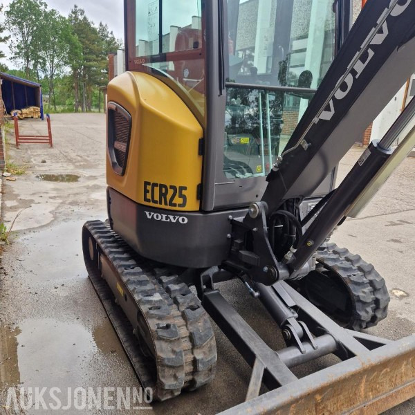 2022 Volvo ECR 25 Gravemaskin - Elgraver - Rýpadlo: obrázek 2 2022 Volvo ECR 25 Gravemaskin - Elgraver - Rýpadlo: obrázek 2
