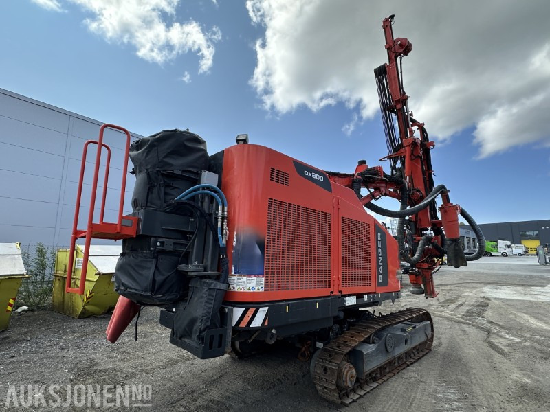 2023 Sandvik Ranger DX800 (2023) – Med GPS L5 Carlson DrillGrade - Vrtná souprava: obrázek 5 2023 Sandvik Ranger DX800 (2023) – Med GPS L5 Carlson DrillGrade - Vrtná souprava: obrázek 5