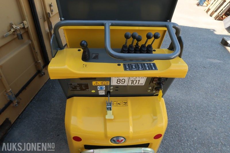 2023 Wacker Neuson DT05 beltedumper med selvlaster - kun 3 timer - Dampr: obrázek 5 2023 Wacker Neuson DT05 beltedumper med selvlaster - kun 3 timer - Dampr: obrázek 5