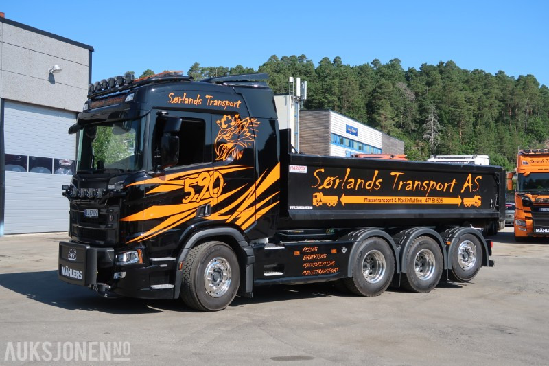 2024 Scania R590 8x4 brøyterigget krokbil m/ 24t JOAB krok - 12 000 km - serviceavtale - Hákový nosič kontejnerů: obrázek 2 2024 Scania R590 8x4 brøyterigget krokbil m/ 24t JOAB krok - 12 000 km - serviceavtale - Hákový nosič kontejnerů: obrázek 2
