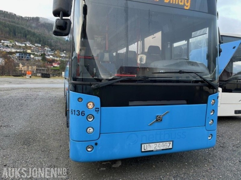 2003 Volvo B12 M Rutebuss - Uten minstepris! 605000km - Autobus: obrázek 1 2003 Volvo B12 M Rutebuss - Uten minstepris! 605000km - Autobus: obrázek 1