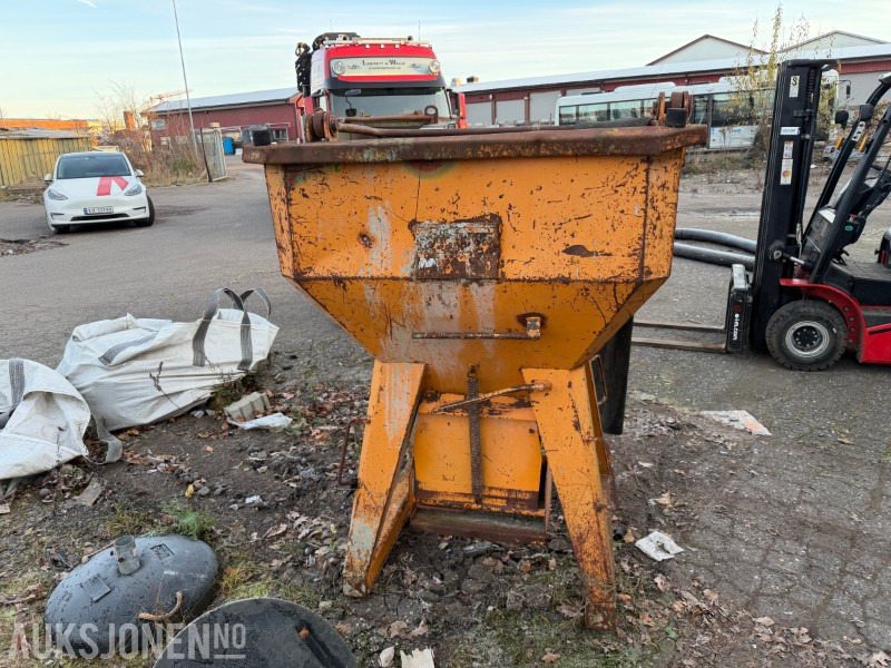 Betongtobb 120x120x116 cm - Stavební zařízení: obrázek 5 Betongtobb 120x120x116 cm - Stavební zařízení: obrázek 5