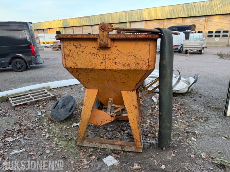 Betongtobb 120x120x116 cm - Stavební zařízení: obrázek 3 Betongtobb 120x120x116 cm - Stavební zařízení: obrázek 3