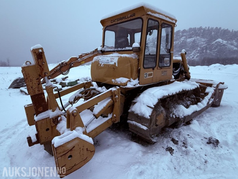 Cat D4 -10 tonn Bulldoser / doser - Rep.Objekt - Stavební zařízení: obrázek 5 Cat D4 -10 tonn Bulldoser / doser - Rep.Objekt - Stavební zařízení: obrázek 5