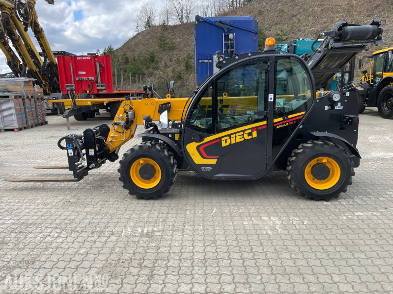 Dieci Apollo 26.6 Hyd pll gaffel skuffe og løftekrok - Teleskopický manipulátor: obrázek 5 Dieci Apollo 26.6 Hyd pll gaffel skuffe og løftekrok - Teleskopický manipulátor: obrázek 5