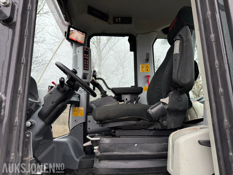 Rýpadlo Hitachi ZW 160PL7 LSD - BM120, skuffm/bolton, hydr. gaffler: obrázek 16 Rýpadlo Hitachi ZW 160PL7 LSD - BM120, skuffm/bolton, hydr. gaffler: obrázek 16