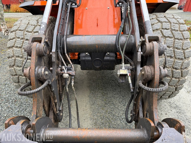 Rýpadlo Hitachi ZW 160PL7 LSD - BM120, skuffm/bolton, hydr. gaffler: obrázek 14 Rýpadlo Hitachi ZW 160PL7 LSD - BM120, skuffm/bolton, hydr. gaffler: obrázek 14