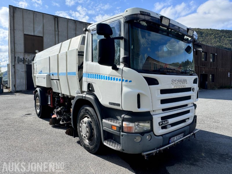 2006 Scania P340 DB - 4X2 - HNA Feiebil - Gått kun 99.688 km - Komunální/ Speciální technika: obrázek 3 2006 Scania P340 DB - 4X2 - HNA Feiebil - Gått kun 99.688 km - Komunální/ Speciální technika: obrázek 3