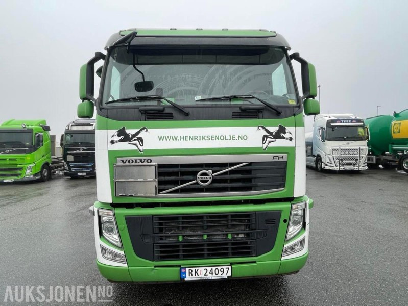 2010 VOLVO FH500 8X4 INTERCONSULT SS2343 BST3-17CR ADR SLAMSUGER MED HØYTRYKKSPYLER - 203576 KM. - Komunální/ Speciální technika: obrázek 3 2010 VOLVO FH500 8X4 INTERCONSULT SS2343 BST3-17CR ADR SLAMSUGER MED HØYTRYKKSPYLER - 203576 KM. - Komunální/ Speciální technika: obrázek 3