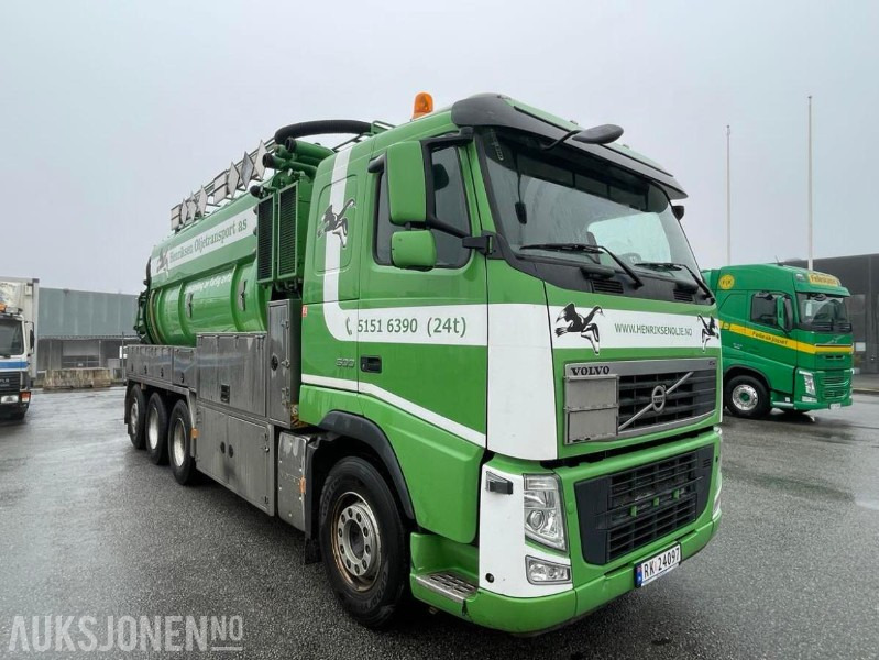 2010 VOLVO FH500 8X4 INTERCONSULT SS2343 BST3-17CR ADR SLAMSUGER MED HØYTRYKKSPYLER - 203576 KM. - Komunální/ Speciální technika: obrázek 2 2010 VOLVO FH500 8X4 INTERCONSULT SS2343 BST3-17CR ADR SLAMSUGER MED HØYTRYKKSPYLER - 203576 KM. - Komunální/ Speciální technika: obrázek 2