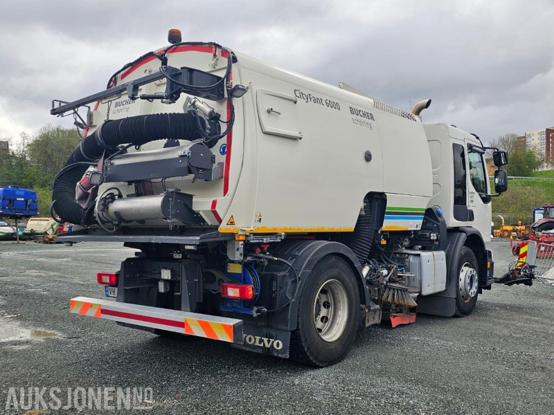 2014 Volvo FE Feiebil med Bucher Schörling CityFant 6000 påbygg/Komplett feiesystem - Komunální/ Speciální technika: obrázek 4 2014 Volvo FE Feiebil med Bucher Schörling CityFant 6000 påbygg/Komplett feiesystem - Komunální/ Speciální technika: obrázek 4
