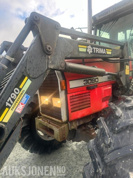 MASSEY FERGUSON 3090 MED FRONTLASTER / PALLEGAFFLER - Traktor: obrázek 2 MASSEY FERGUSON 3090 MED FRONTLASTER / PALLEGAFFLER - Traktor: obrázek 2