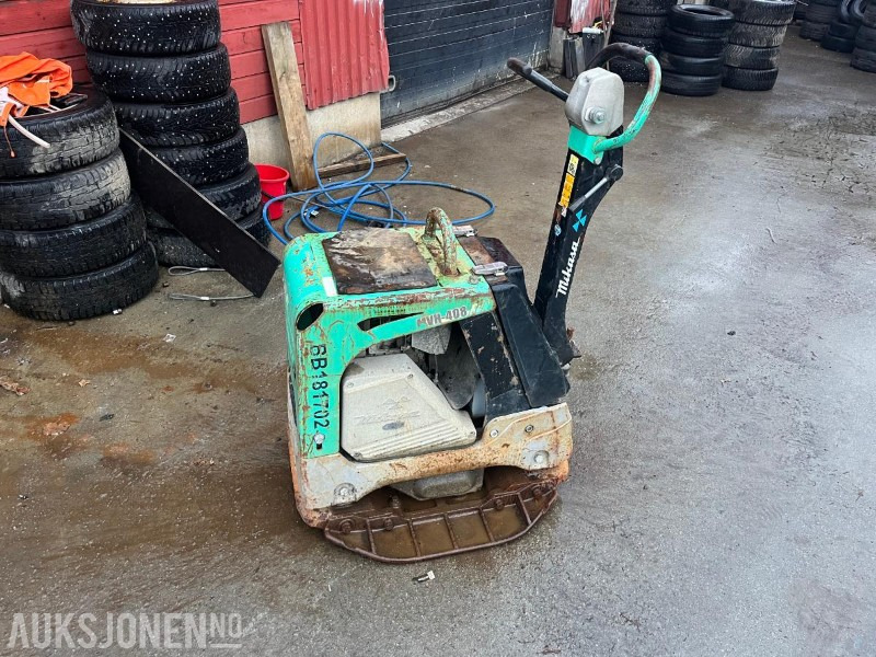 MIKASA MVH-408DSZ KOMPRIMERINGSMASKIN - PLATEVIBRATOR - Válec: obrázek 1 MIKASA MVH-408DSZ KOMPRIMERINGSMASKIN - PLATEVIBRATOR - Válec: obrázek 1