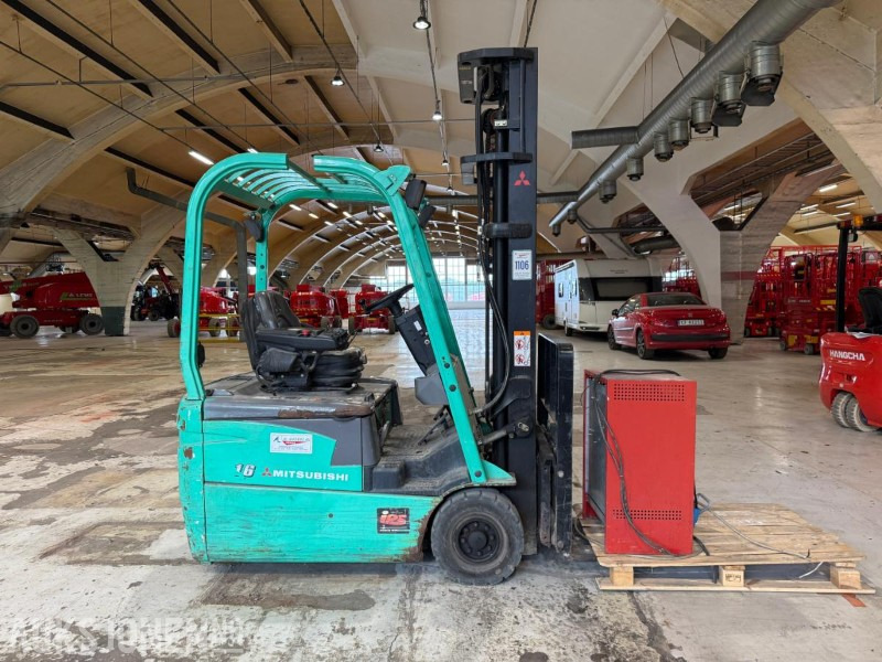 2006 Mitsubishi FB16NT gaffeltruck m/lader. - Manipulační technika: obrázek 4 2006 Mitsubishi FB16NT gaffeltruck m/lader. - Manipulační technika: obrázek 4