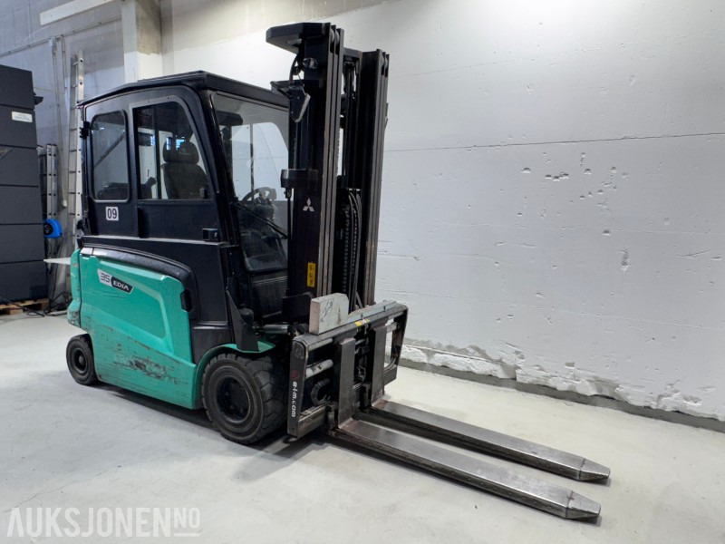 2019 Mitsubishi FB35N – Elektrisk 4-hjuls motvektstruck - Sertifisert til FEB 2026 - Manipulační technika: obrázek 5 2019 Mitsubishi FB35N – Elektrisk 4-hjuls motvektstruck - Sertifisert til FEB 2026 - Manipulační technika: obrázek 5