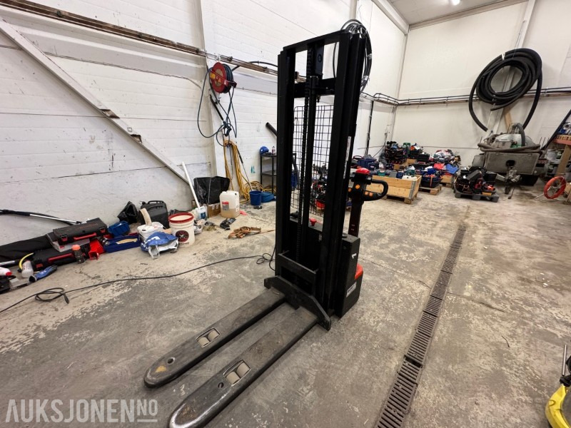 2020 Heli CDD10 Høytløftende palletruck - Manipulační technika: obrázek 1 2020 Heli CDD10 Høytløftende palletruck - Manipulační technika: obrázek 1