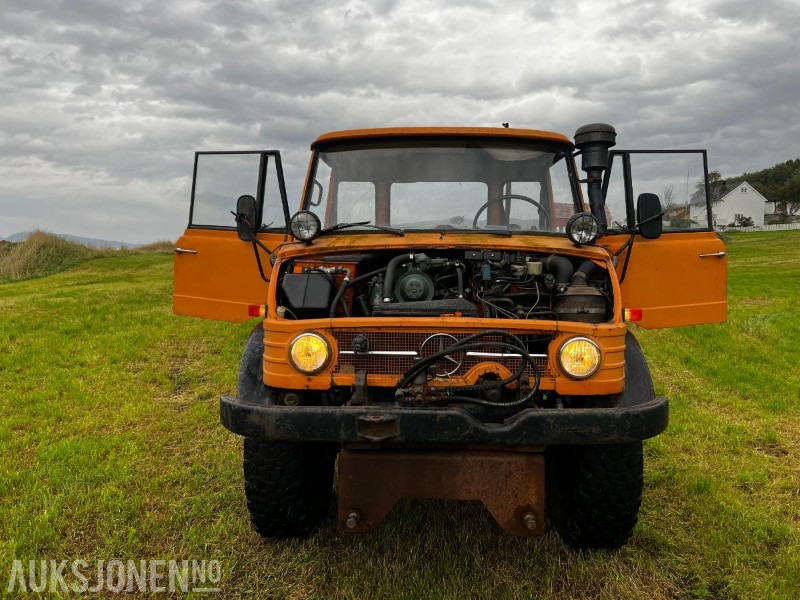 1976 Mercedes-Benz UNIMOG 406 PTO BRØYTEPLATE - Nákladní auto: obrázek 3 1976 Mercedes-Benz UNIMOG 406 PTO BRØYTEPLATE - Nákladní auto: obrázek 3