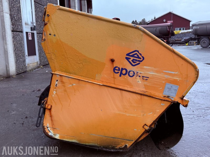 2015 Epoke TKB12-280 Sandstrøer til etterheng på lastebil - Nákladní auto: obrázek 4 2015 Epoke TKB12-280 Sandstrøer til etterheng på lastebil - Nákladní auto: obrázek 4