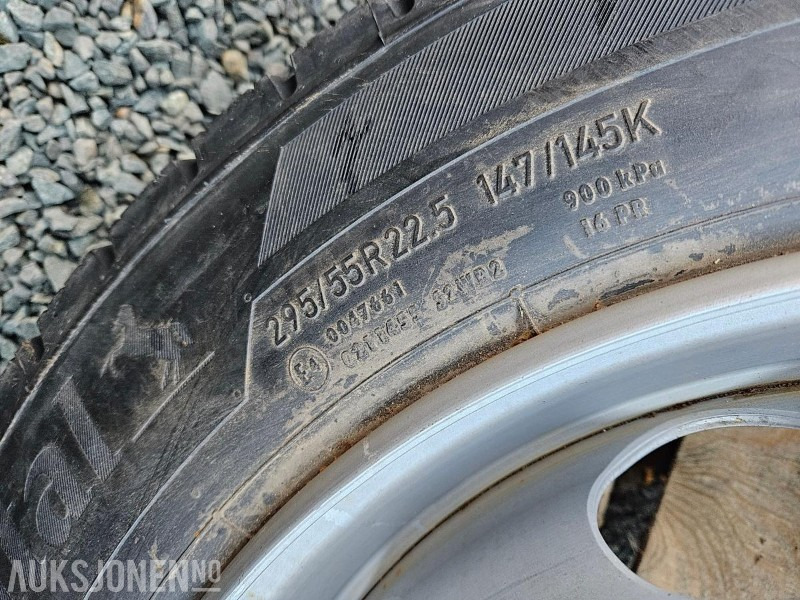 2024 Nytt/ubrukt- Continental Conti EcoPlus HD3+ 295/55R22.5 - Accuride stål felg Maweco reservehjulholder - Nákladní auto: obrázek 3 2024 Nytt/ubrukt- Continental Conti EcoPlus HD3+ 295/55R22.5 - Accuride stål felg Maweco reservehjulholder - Nákladní auto: obrázek 3