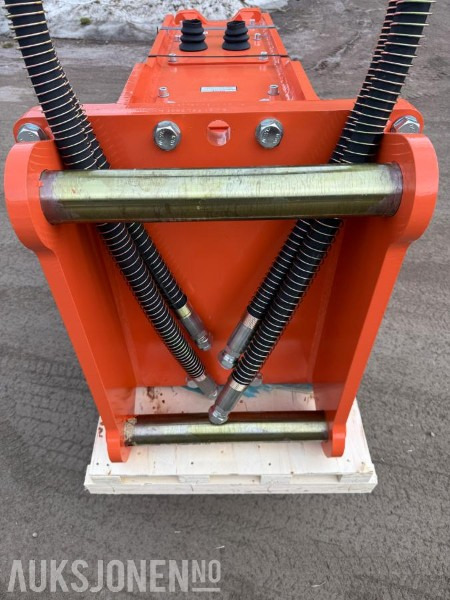 Ny KM 1400 Pigghammer med s70 HK feste - Hydraulické kladivo: obrázek 4 Ny KM 1400 Pigghammer med s70 HK feste - Hydraulické kladivo: obrázek 4