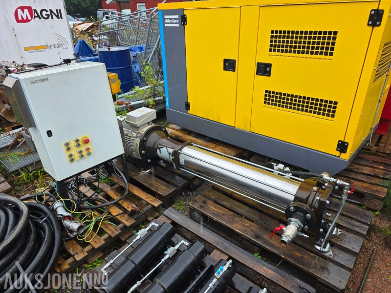 Pentax vertikal flerstegs pumpe og koblingsskap med elektriske komponenter - Stavební zařízení: obrázek 1 Pentax vertikal flerstegs pumpe og koblingsskap med elektriske komponenter - Stavební zařízení: obrázek 1