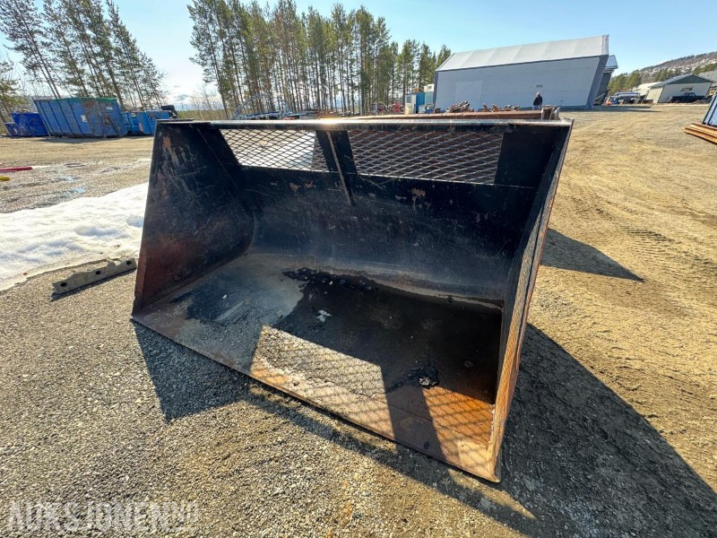 2000 UFO Hjullasterskuff - Příslušenství pro Stavební technika: obrázek 1 2000 UFO Hjullasterskuff - Příslušenství pro Stavební technika: obrázek 1