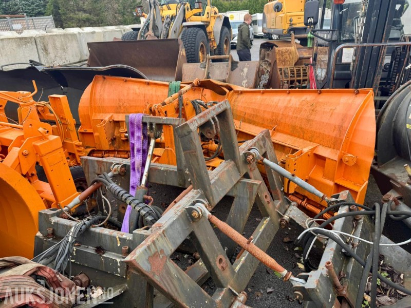 2012 Snježni Plug Snøplog - Příslušenství pro Stavební technika: obrázek 3 2012 Snježni Plug Snøplog - Příslušenství pro Stavební technika: obrázek 3