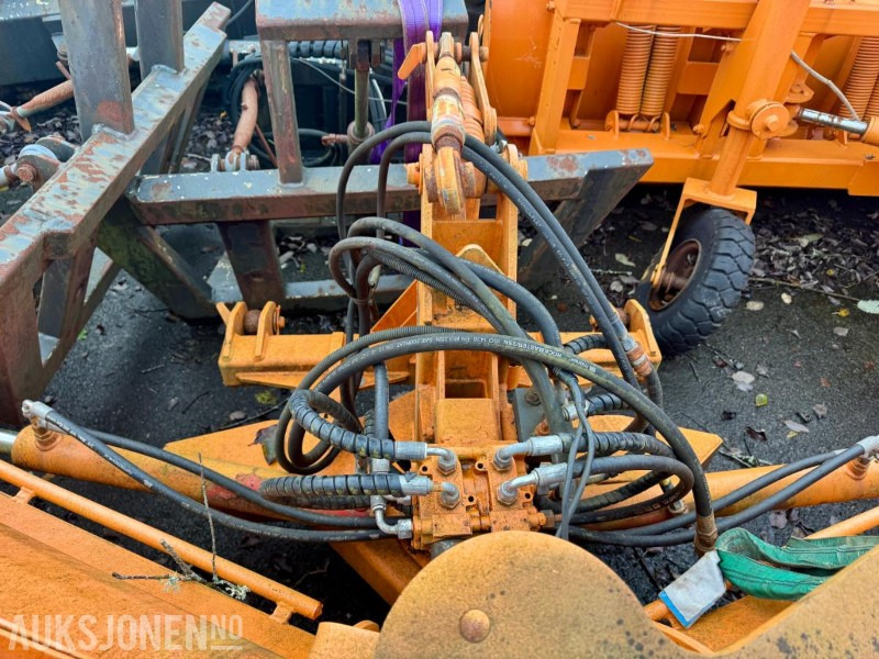 2012 Snježni Plug Snøplog - Příslušenství pro Stavební technika: obrázek 4 2012 Snježni Plug Snøplog - Příslušenství pro Stavební technika: obrázek 4