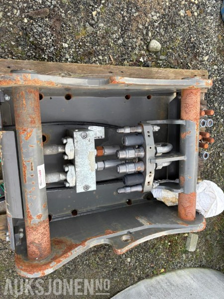 2021 OilQuick OQ80 - Příslušenství pro Stavební technika: obrázek 4 2021 OilQuick OQ80 - Příslušenství pro Stavební technika: obrázek 4