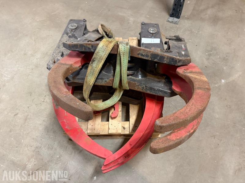 Andre 2 stk Rototilt tømmerklo/grip – G800BE og ukjent modell – selges samlet - Příslušenství pro Stavební technika: obrázek 4 Andre 2 stk Rototilt tømmerklo/grip – G800BE og ukjent modell – selges samlet - Příslušenství pro Stavební technika: obrázek 4