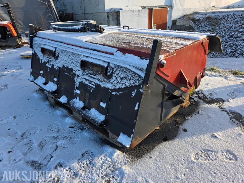 Bucket feieaggregat 188 cm bredt til bobcat - Příslušenství pro Stavební technika: obrázek 3 Bucket feieaggregat 188 cm bredt til bobcat - Příslušenství pro Stavební technika: obrázek 3