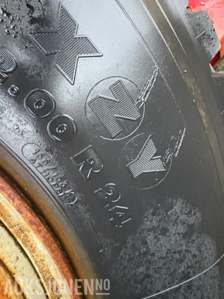 Michelin XZY 12.00 R24 anleggsdekk - Příslušenství pro Stavební technika: obrázek 2 Michelin XZY 12.00 R24 anleggsdekk - Příslušenství pro Stavební technika: obrázek 2