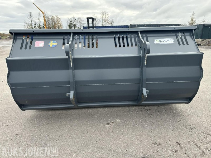 UBRUKT Siljum Isriverskuff 4,5m³ BM-feste - Příslušenství pro Stavební technika: obrázek 4 UBRUKT Siljum Isriverskuff 4,5m³ BM-feste - Příslušenství pro Stavební technika: obrázek 4