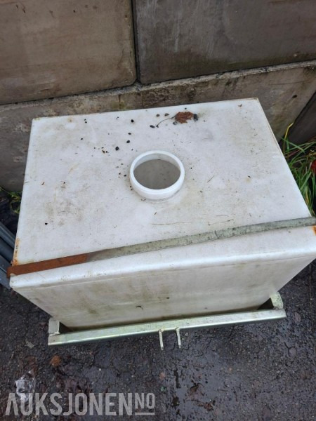 Vanntank til Wille - Příslušenství pro Stavební technika: obrázek 2 Vanntank til Wille - Příslušenství pro Stavební technika: obrázek 2