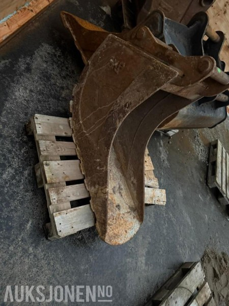 Smal/kabel skuff med s-50 feste - Příslušenství pro Stavební technika: obrázek 2 Smal/kabel skuff med s-50 feste - Příslušenství pro Stavební technika: obrázek 2