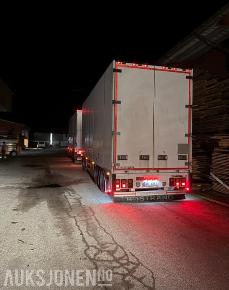 2007 Bussbygg Trailerbygg - Total vekt 28 T - Přívěs: obrázek 5 2007 Bussbygg Trailerbygg - Total vekt 28 T - Přívěs: obrázek 5