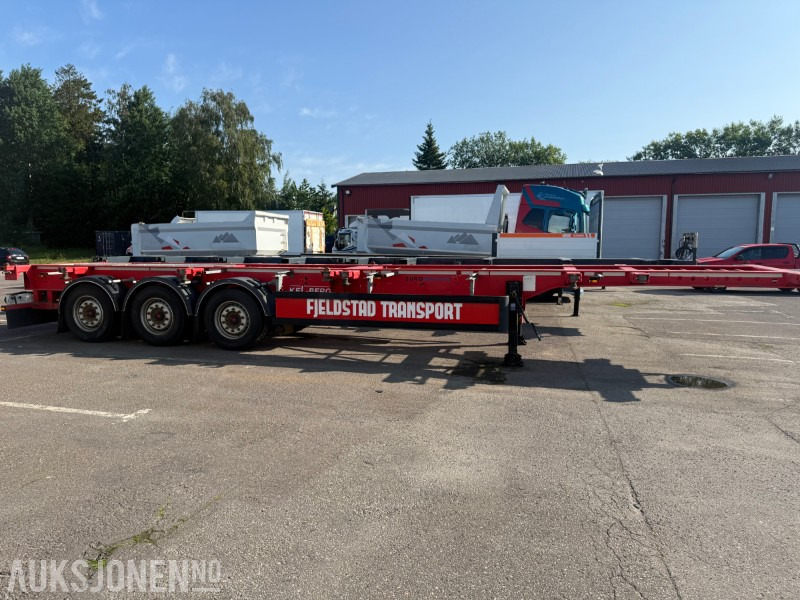2020 | Kel-Berg C300V 3-akslet containerchassis | Meget god stand | EU-godkjent til 11/2025 - Přívěs: obrázek 1 2020 | Kel-Berg C300V 3-akslet containerchassis | Meget god stand | EU-godkjent til 11/2025 - Přívěs: obrázek 1
