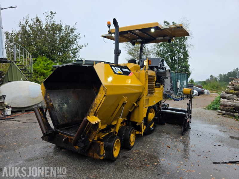 2015 Cat Utlegger AP300D - Vibrasjonsscreed - Hydraulisk løft av mateskruer - Overhalt strømgenerator - Průmyslová technika: obrázek 1 2015 Cat Utlegger AP300D - Vibrasjonsscreed - Hydraulisk løft av mateskruer - Overhalt strømgenerator - Průmyslová technika: obrázek 1