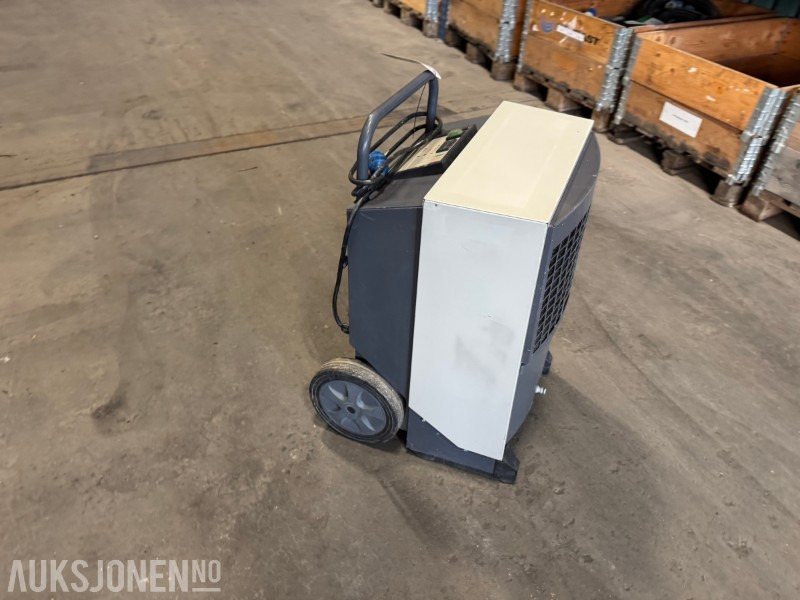 Dantherm CDT 40 avfukter - 230V - Průmyslová technika: obrázek 3 Dantherm CDT 40 avfukter - 230V - Průmyslová technika: obrázek 3