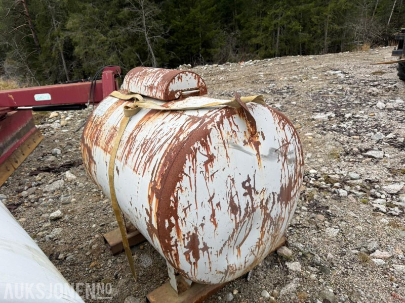 Sb dieseltank - Stavební zařízení: obrázek 4 Sb dieseltank - Stavební zařízení: obrázek 4